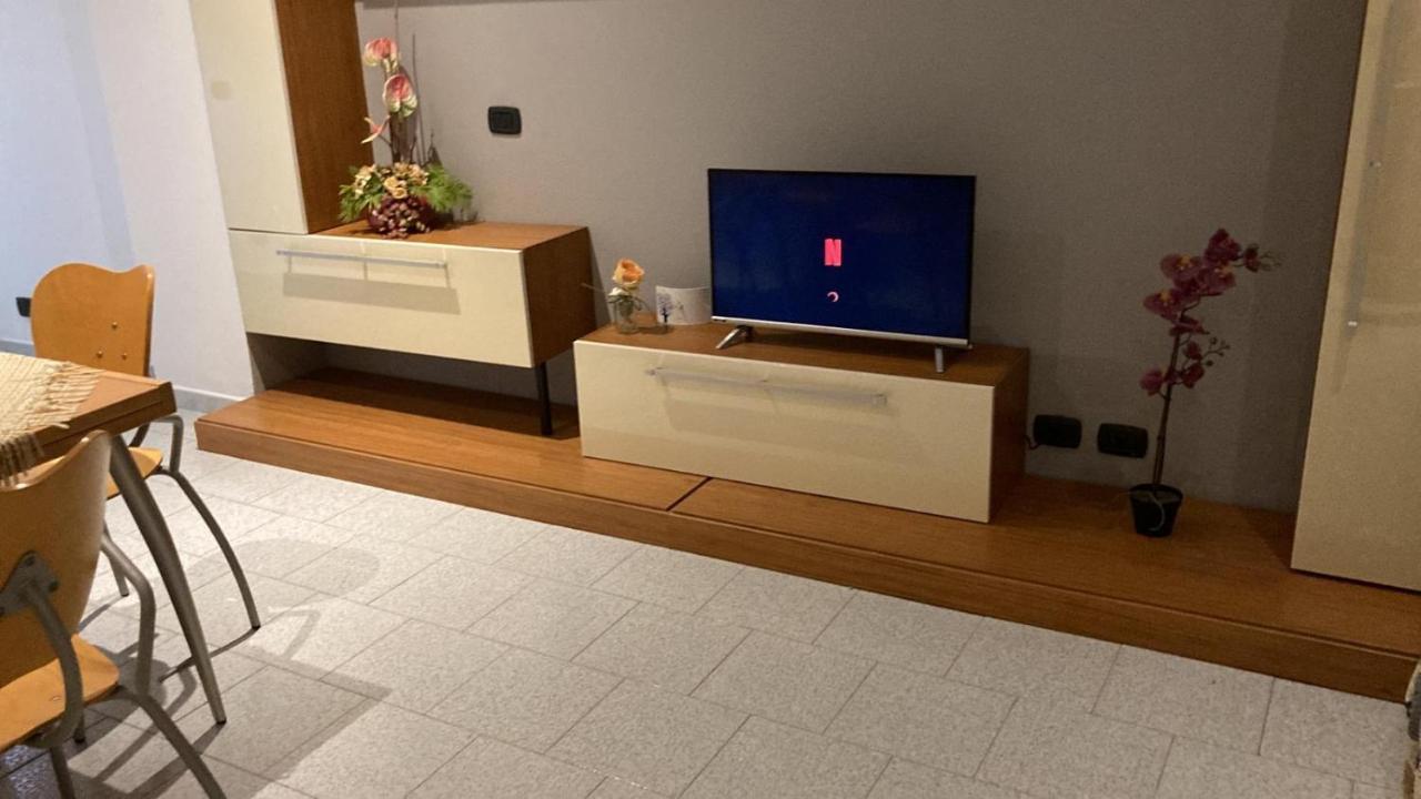 King Milano Apartments San Giuliano Milanese Bagian luar foto